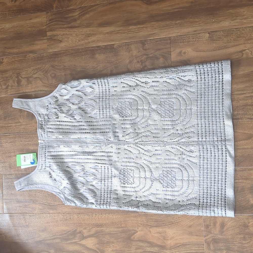 Lilly Pulitzer Silver Arlington Dress - Picture 3 of 11